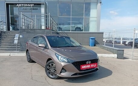 Hyundai Solaris II рестайлинг, 2021 год, 1 690 000 рублей, 3 фотография