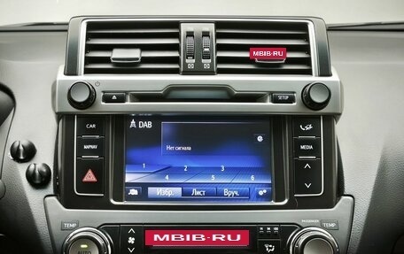 Toyota Land Cruiser Prado 150 рестайлинг 2, 2016 год, 3 924 000 рублей, 18 фотография