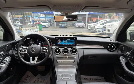 Mercedes-Benz C-Класс, 2019 год, 2 359 099 рублей, 13 фотография