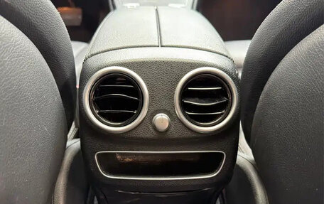 Mercedes-Benz C-Класс, 2019 год, 2 359 099 рублей, 14 фотография