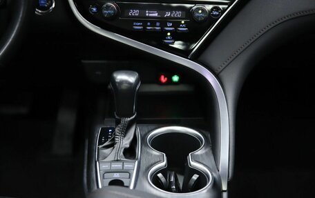 Toyota Camry, 2022 год, 4 490 000 рублей, 16 фотография