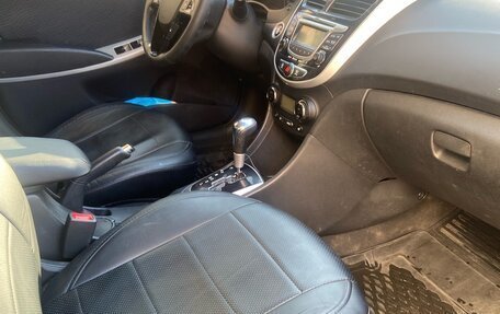 Hyundai Solaris II рестайлинг, 2011 год, 790 000 рублей, 9 фотография