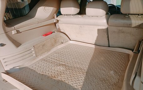 Cadillac SRX II рестайлинг, 2008 год, 900 000 рублей, 23 фотография