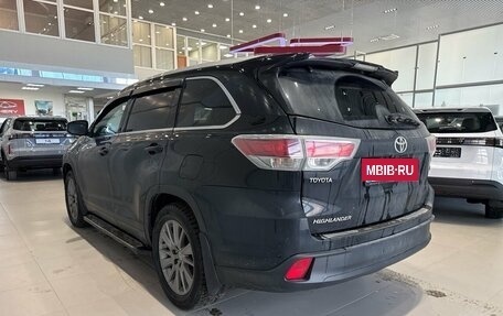 Toyota Highlander III, 2015 год, 3 547 059 рублей, 6 фотография