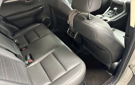 Lexus NX I, 2016 год, 2 200 190 рублей, 15 фотография