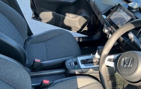 Honda Fit, 2021 год, 1 150 000 рублей, 10 фотография