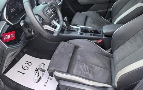 Audi Q3, 2022 год, 2 690 000 рублей, 10 фотография