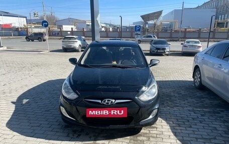Hyundai Solaris II рестайлинг, 2012 год, 833 000 рублей, 2 фотография