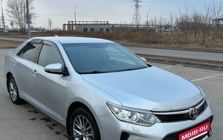 Toyota Camry, 2015 год, 2 300 000 рублей, 6 фотография