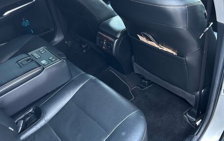 Toyota Camry, 2015 год, 2 300 000 рублей, 14 фотография