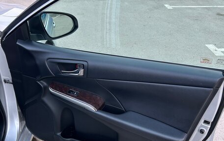 Toyota Camry, 2015 год, 2 300 000 рублей, 13 фотография
