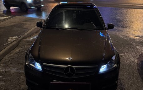 Mercedes-Benz C-Класс, 2013 год, 1 250 000 рублей, 6 фотография