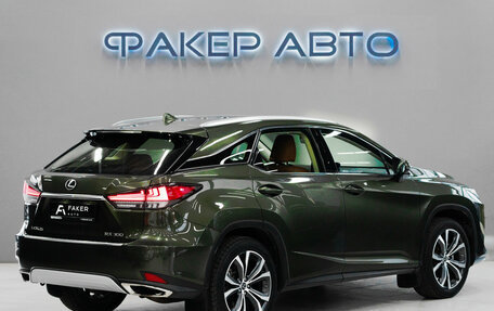 Lexus RX IV рестайлинг, 2021 год, 5 200 000 рублей, 4 фотография