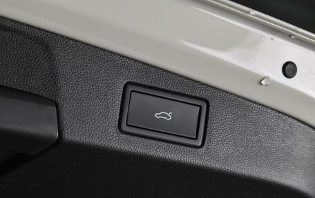 Volkswagen Tiguan, 2025 год, 4 999 000 рублей, 23 фотография