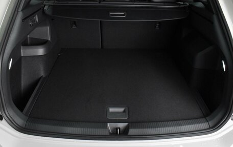 Volkswagen Tiguan, 2025 год, 4 999 000 рублей, 24 фотография