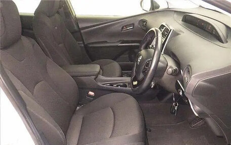 Toyota Prius IV XW50, 2023 год, 1 850 003 рублей, 5 фотография