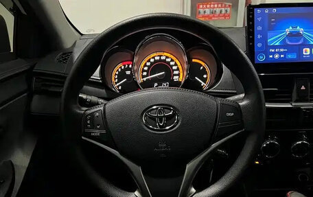 Toyota Yaris XP150 рестайлинг, 2022 год, 1 250 005 рублей, 9 фотография