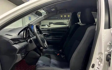 Toyota Yaris XP150 рестайлинг, 2022 год, 1 250 005 рублей, 15 фотография