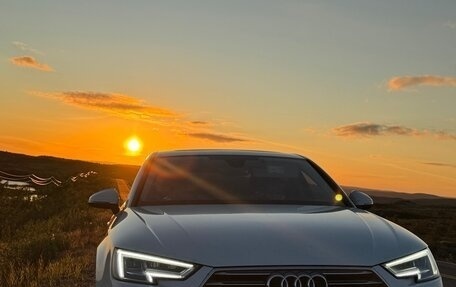 Audi A4, 2018 год, 2 300 000 рублей, 4 фотография