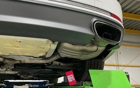 Audi A4, 2018 год, 2 300 000 рублей, 10 фотография