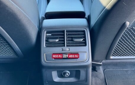 Audi A4, 2018 год, 2 300 000 рублей, 21 фотография