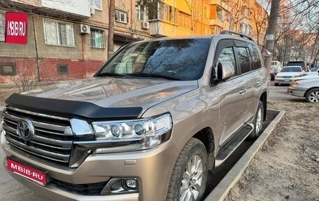 Toyota Land Cruiser 200, 2016 год, 6 000 000 рублей, 1 фотография