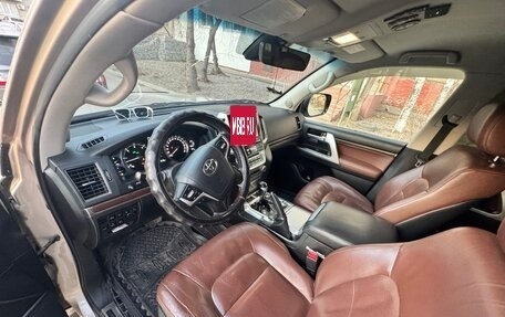 Toyota Land Cruiser 200, 2016 год, 6 000 000 рублей, 4 фотография