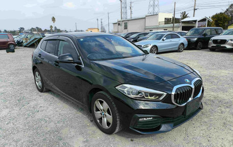 BMW 1 серия, 2021 год, 1 250 000 рублей, 8 фотография