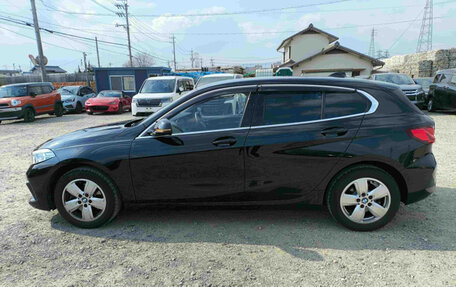 BMW 1 серия, 2021 год, 1 250 000 рублей, 3 фотография