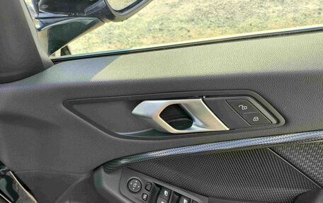 BMW 1 серия, 2021 год, 1 250 000 рублей, 11 фотография