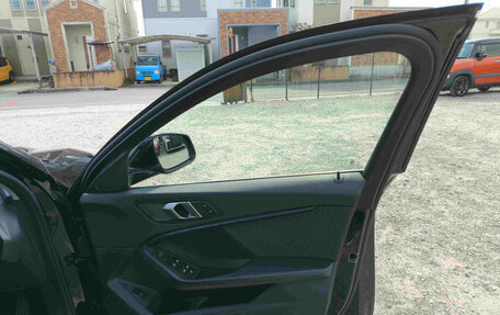 BMW 1 серия, 2021 год, 1 250 000 рублей, 10 фотография