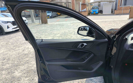 BMW 1 серия, 2021 год, 1 250 000 рублей, 32 фотография