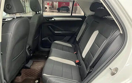 Volkswagen T-Roc I, 2022 год, 1 820 000 рублей, 10 фотография