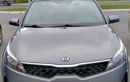 KIA Rio IV, 2020 год, 1 590 000 рублей, 8 фотография