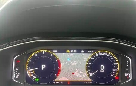 Volkswagen T-Roc I, 2022 год, 1 933 000 рублей, 11 фотография