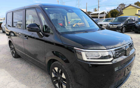 Honda Stepwgn, 2022 год, 2 050 000 рублей, 8 фотография