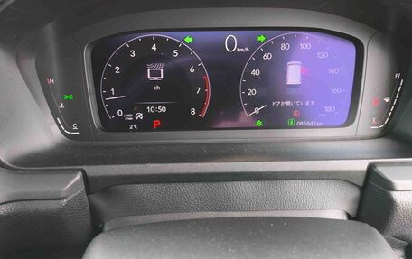 Honda Stepwgn, 2022 год, 2 050 000 рублей, 13 фотография