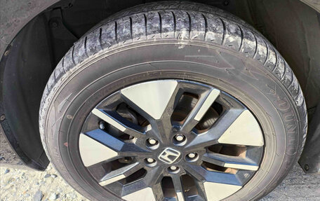 Honda Stepwgn, 2022 год, 2 050 000 рублей, 31 фотография