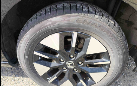 Honda Stepwgn, 2022 год, 2 050 000 рублей, 32 фотография