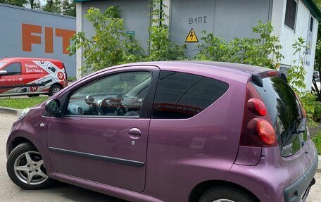 Peugeot 107 I рестайлинг, 2012 год, 380 000 рублей, 2 фотография