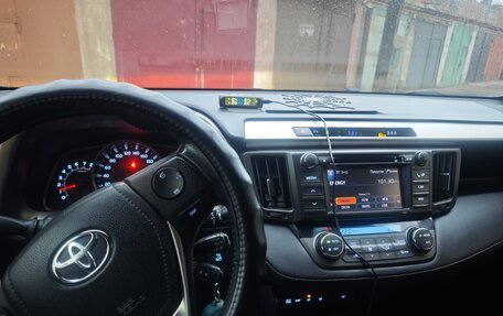 Toyota RAV4, 2013 год, 2 000 000 рублей, 6 фотография