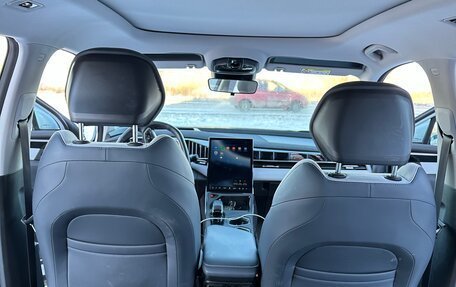 Geely Atlas, 2024 год, 3 000 000 рублей, 5 фотография