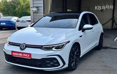 Volkswagen Golf VIII, 2023 год, 2 241 000 рублей, 1 фотография