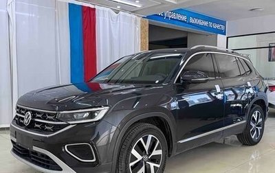 Volkswagen T-Roc I, 2023 год, 1 920 000 рублей, 1 фотография