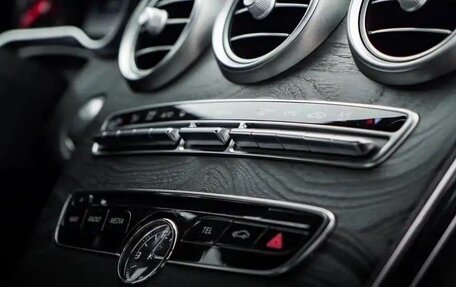 Mercedes-Benz C-Класс, 2015 год, 2 990 000 рублей, 11 фотография