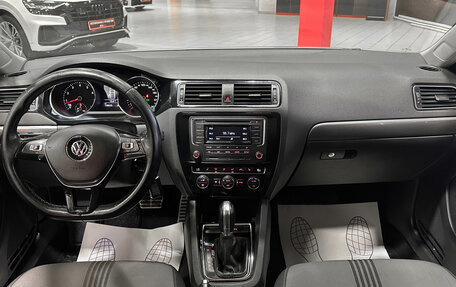 Volkswagen Jetta VI, 2017 год, 1 247 000 рублей, 27 фотография