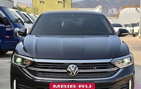 Volkswagen Jetta VII, 2023 год, 1 969 000 рублей, 2 фотография