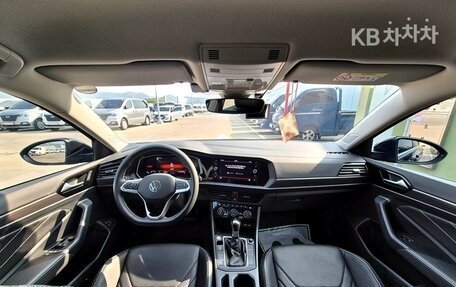 Volkswagen Jetta VII, 2023 год, 1 969 000 рублей, 6 фотография