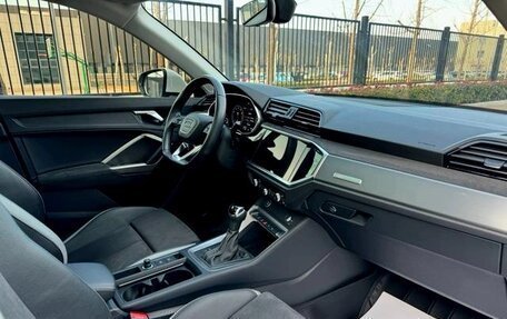 Audi Q3, 2022 год, 2 488 000 рублей, 12 фотография