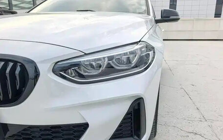 BMW 1 серия, 2023 год, 1 680 000 рублей, 3 фотография